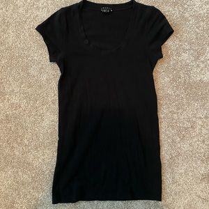Theory Black T shirt size small